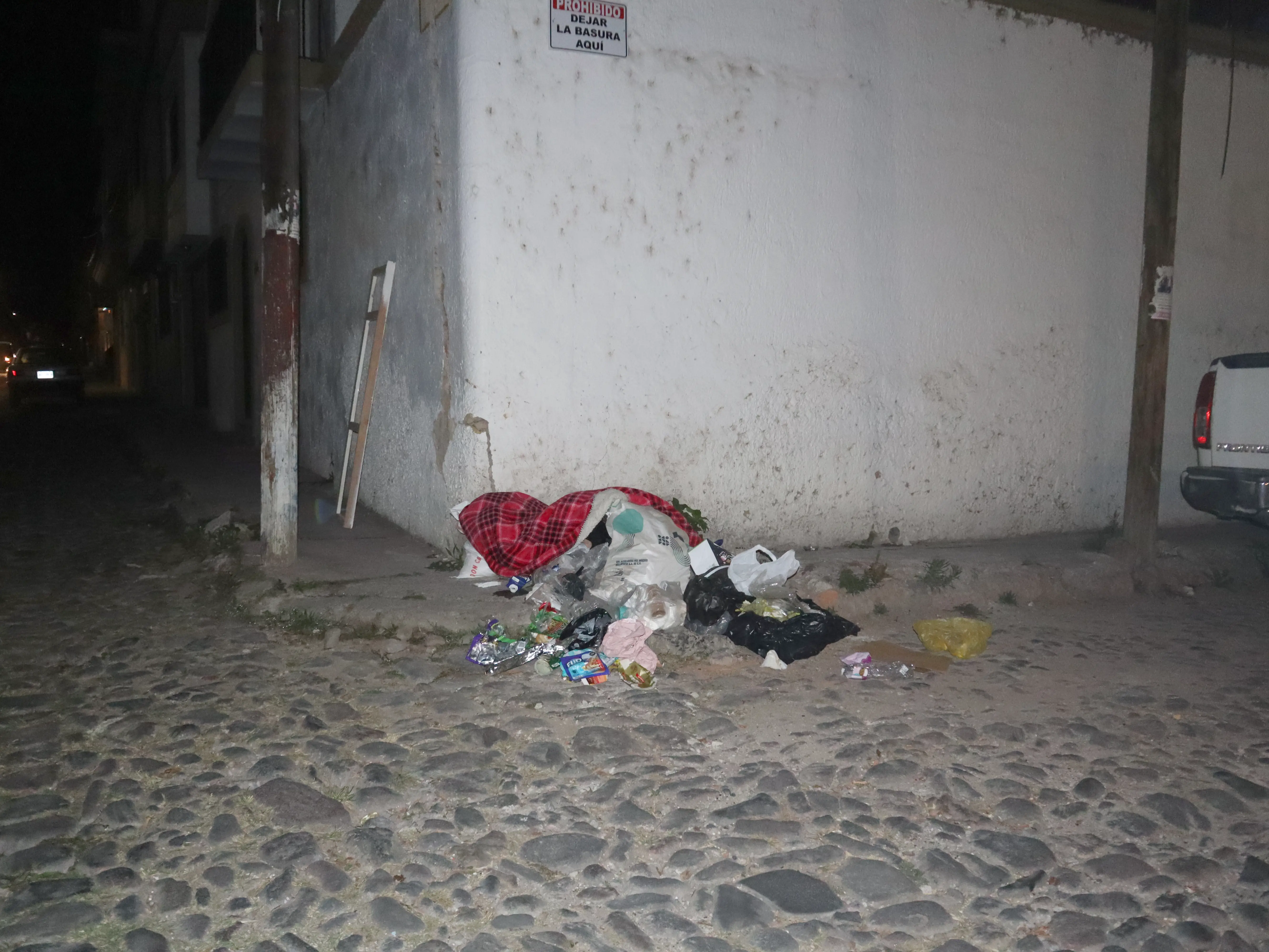 Exigen respetar horarios de recolección de basura en Ajijic para evitar focos de infección