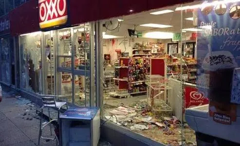 Detienen a 41 personas tras hechos violentos en Jalisco; reportan afectaciones en bancos, tiendas y vehículos