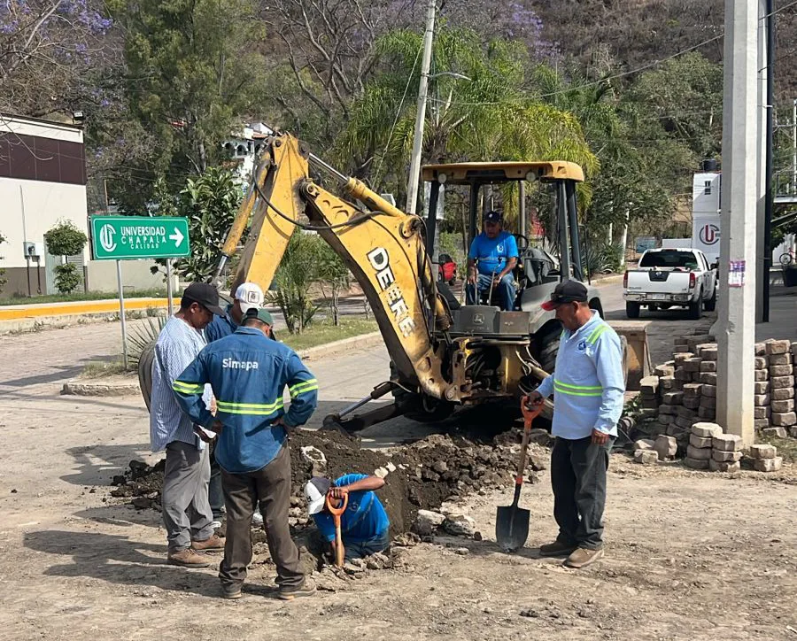 Inician obra histórica de drenaje en Riberas del Pilar para frenar contaminación del lago de Chapala