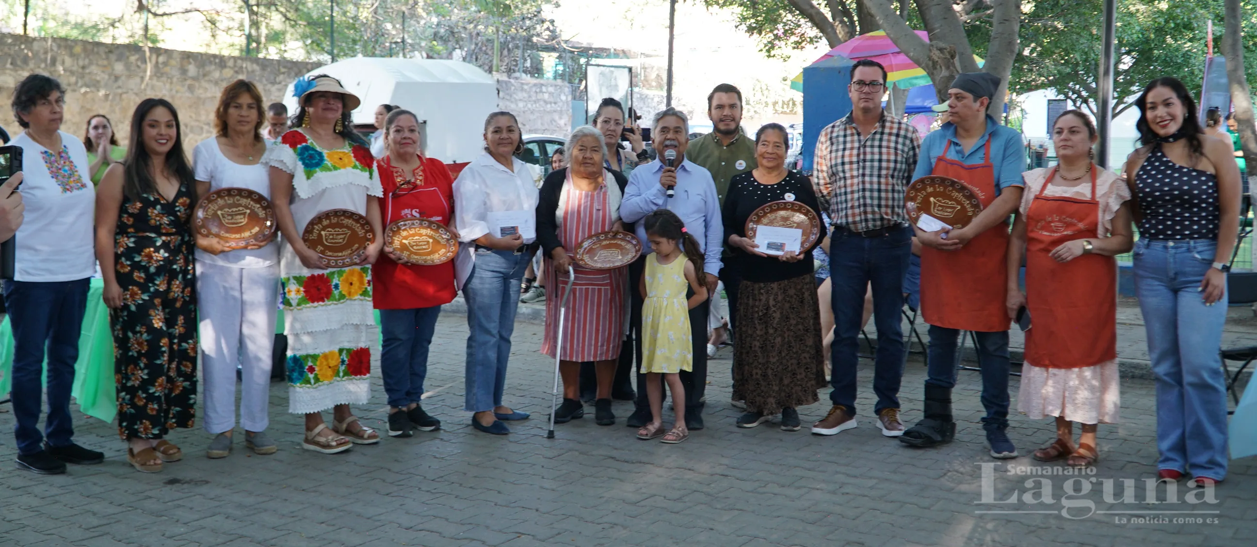 Reúne tradición, sabor e innovación la Feria de la Capirotada en Ajijic