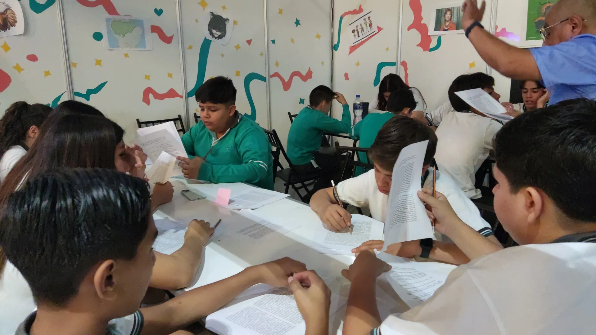 Jalisco mantiene fin de cursos para el 30 de junio pese a ajustes federales