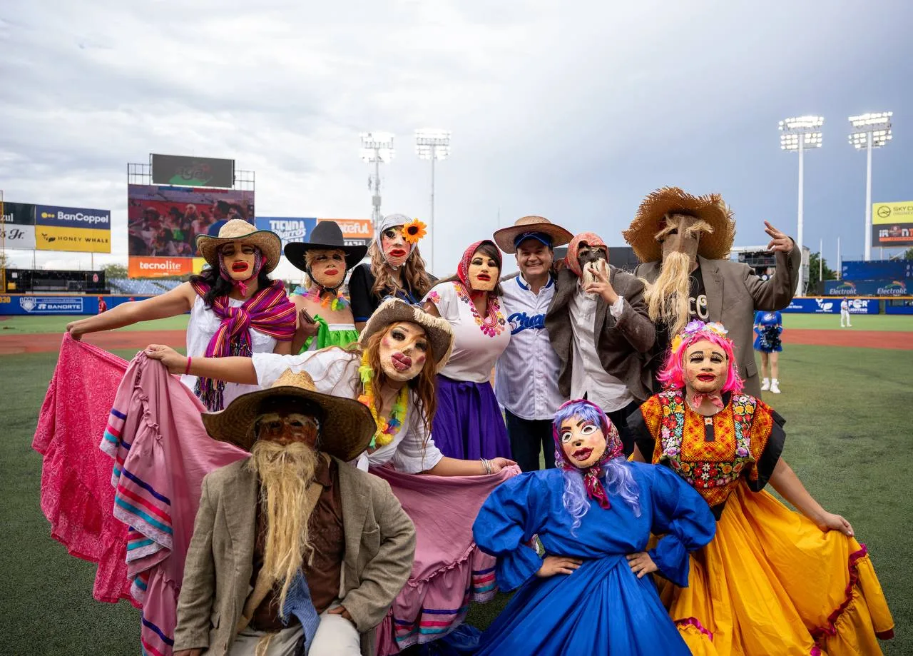 Chapala inaugura juego de Charros de Jalisco con Sayacas de Ajijic