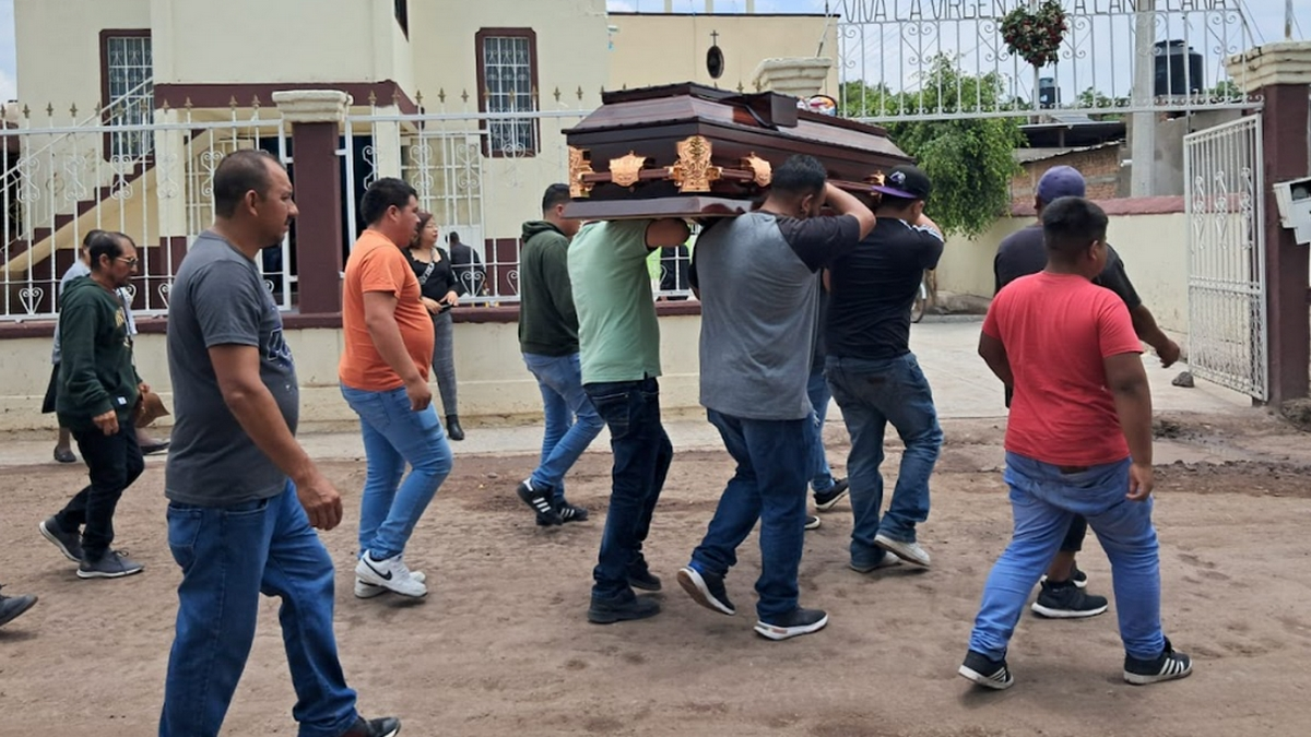 Investigan origen de licor adulterado que causó la muerte a cinco personas