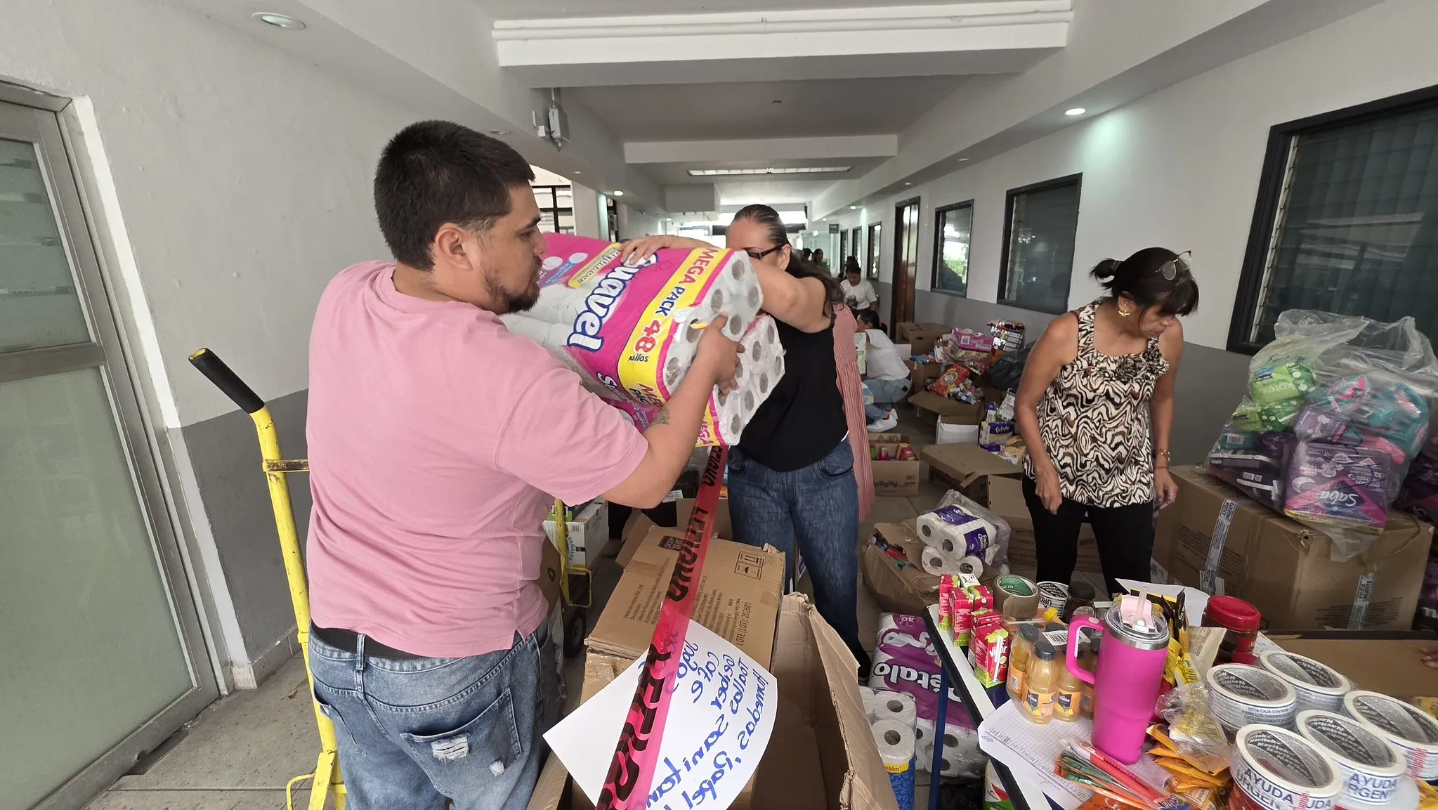 DIF Jalisco reúne más de 10 toneladas de ayuda para afectados por los sismos en Venezuela