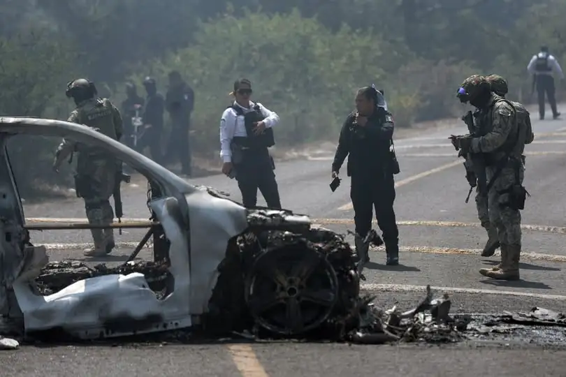Abren apoyos para víctimas de los bloqueos e incendios tras abatimiento de “El Mencho”