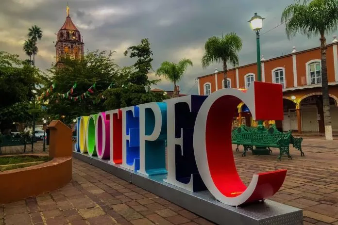 Jocotepec invertirá más de 5.6 millones de pesos en obras de agua, drenaje y calles