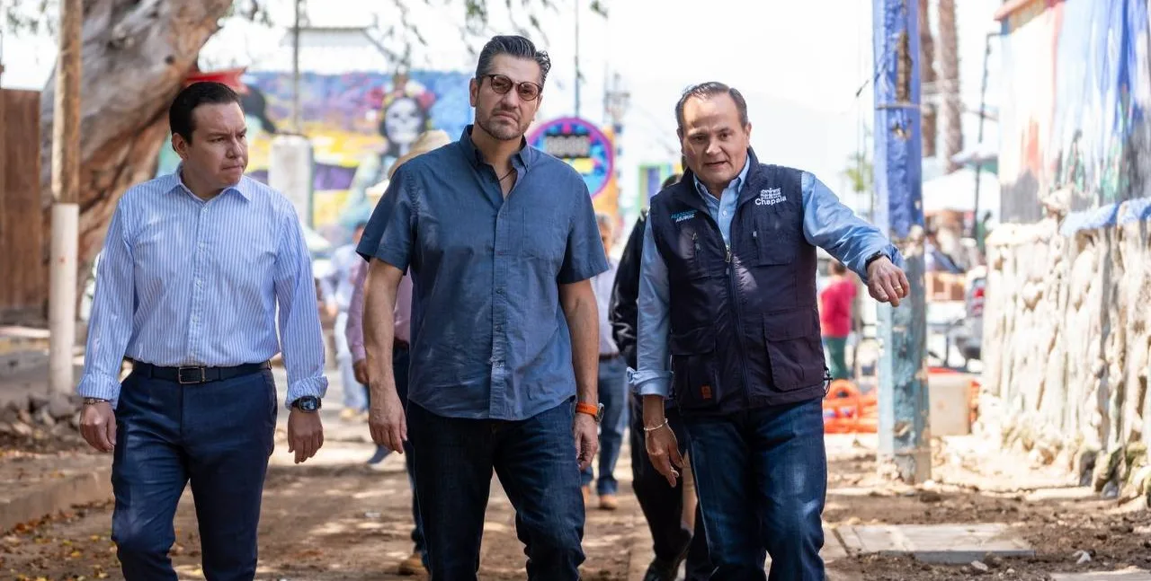 Avanza obra de cableado subterráneo en Ajijic con inversión de 45 millones de pesos 