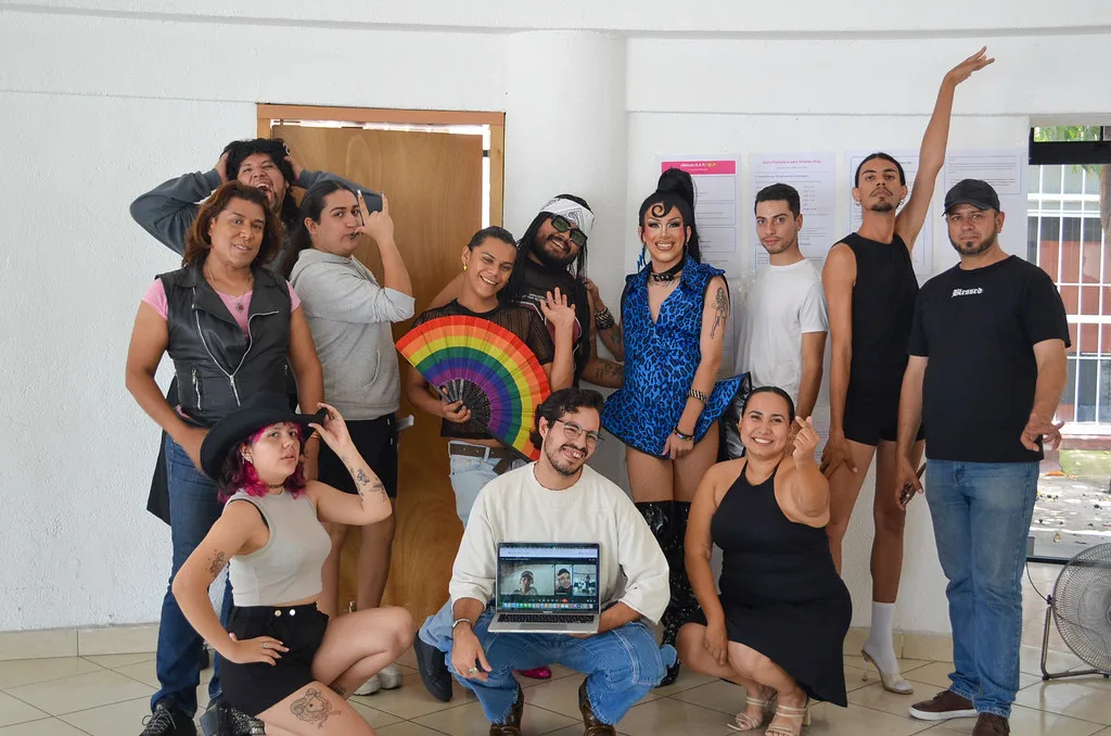 Jocotepec se integra al programa REINA para profesionalizar el arte drag 