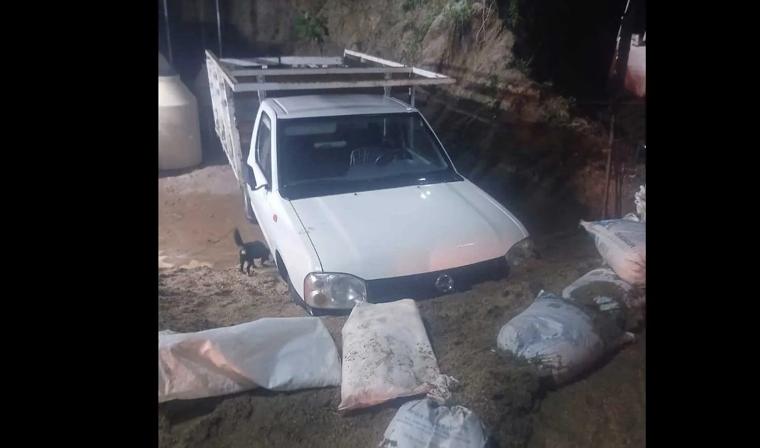 Lluvias afectan a Cihuatlán 