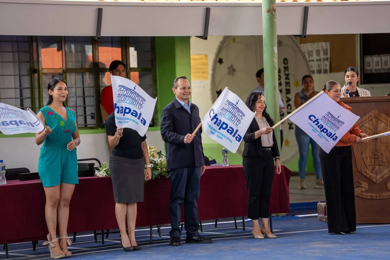 Más de 400 estudiantes presenciaron arranque del ciclo escolar en Chapala