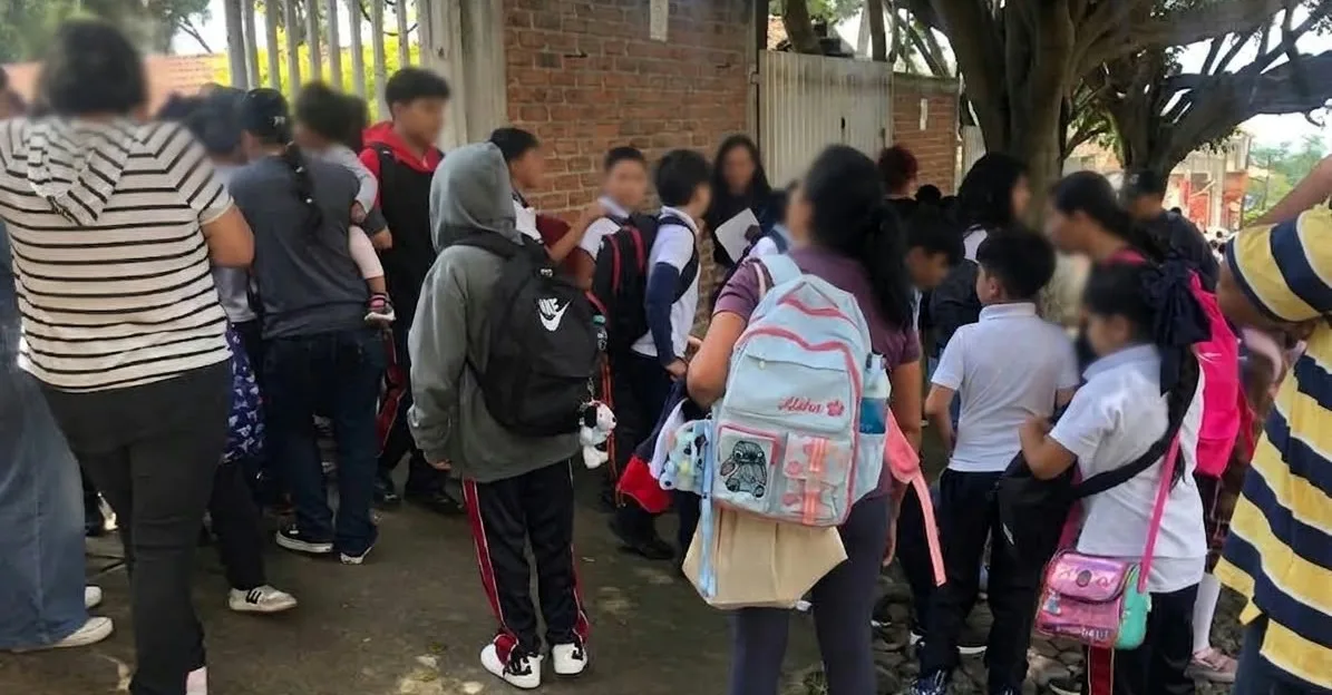 De vuelta a las aulas: 1,923 estudiantes regresan a clases en Ajijic