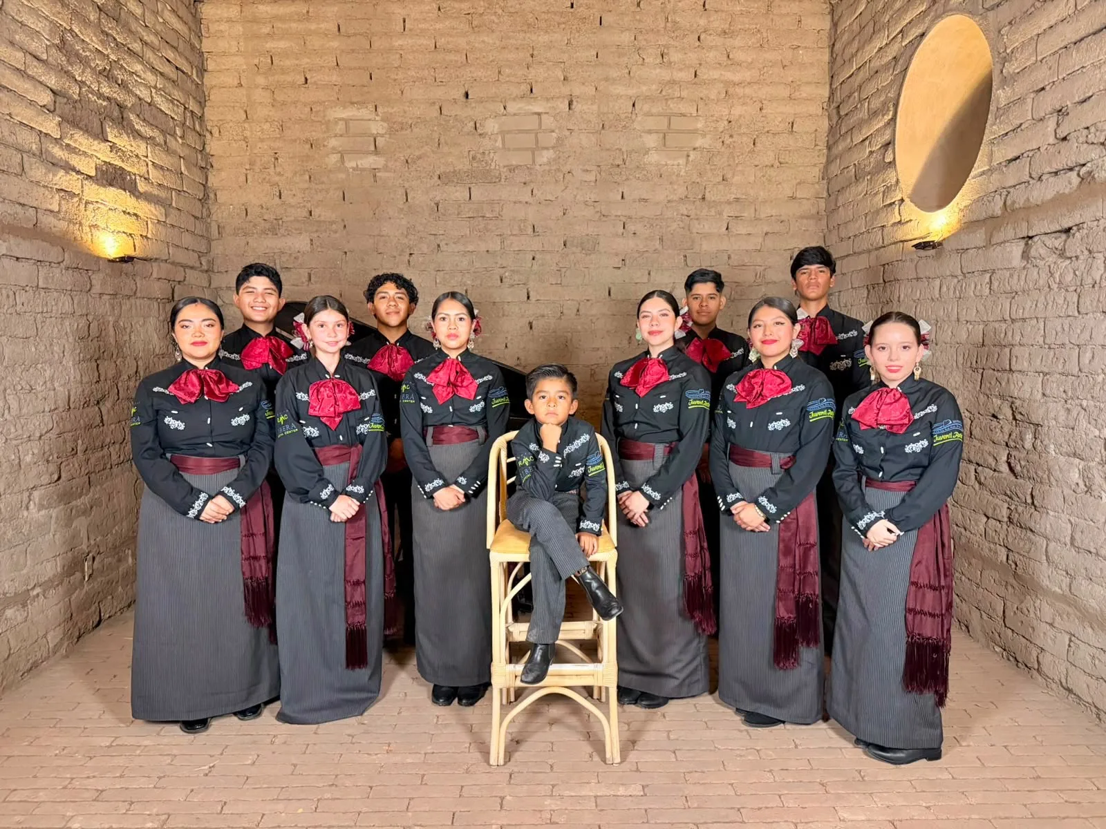 Integrantes del Mariachi Juvenil de Axixic de la Escuela de Mariachi Pedro Rey. Foto: Cortesía.